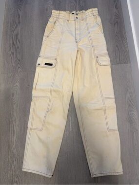 BDG relaxed leg cargo pants
